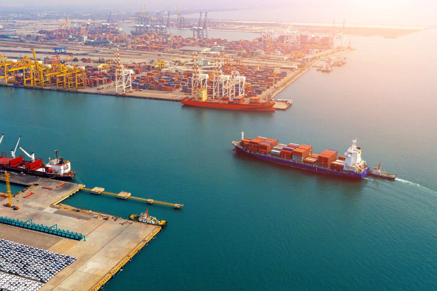 From Port To Door: Understanding The Complexities When You Ship To US