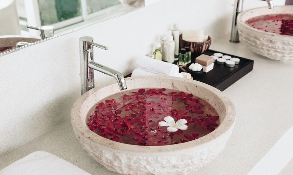 5 Useful Tips to Keep Your Stone Basin Sink Clean and Intact
