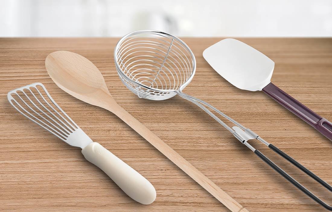 Choosing The Reasonable And Right Kitchen Utensils (An Easy Guide)