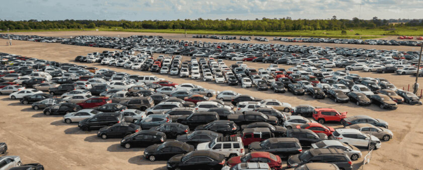 Spotting a Great Deal: Tips for Navigating IAAI Auto Auctions